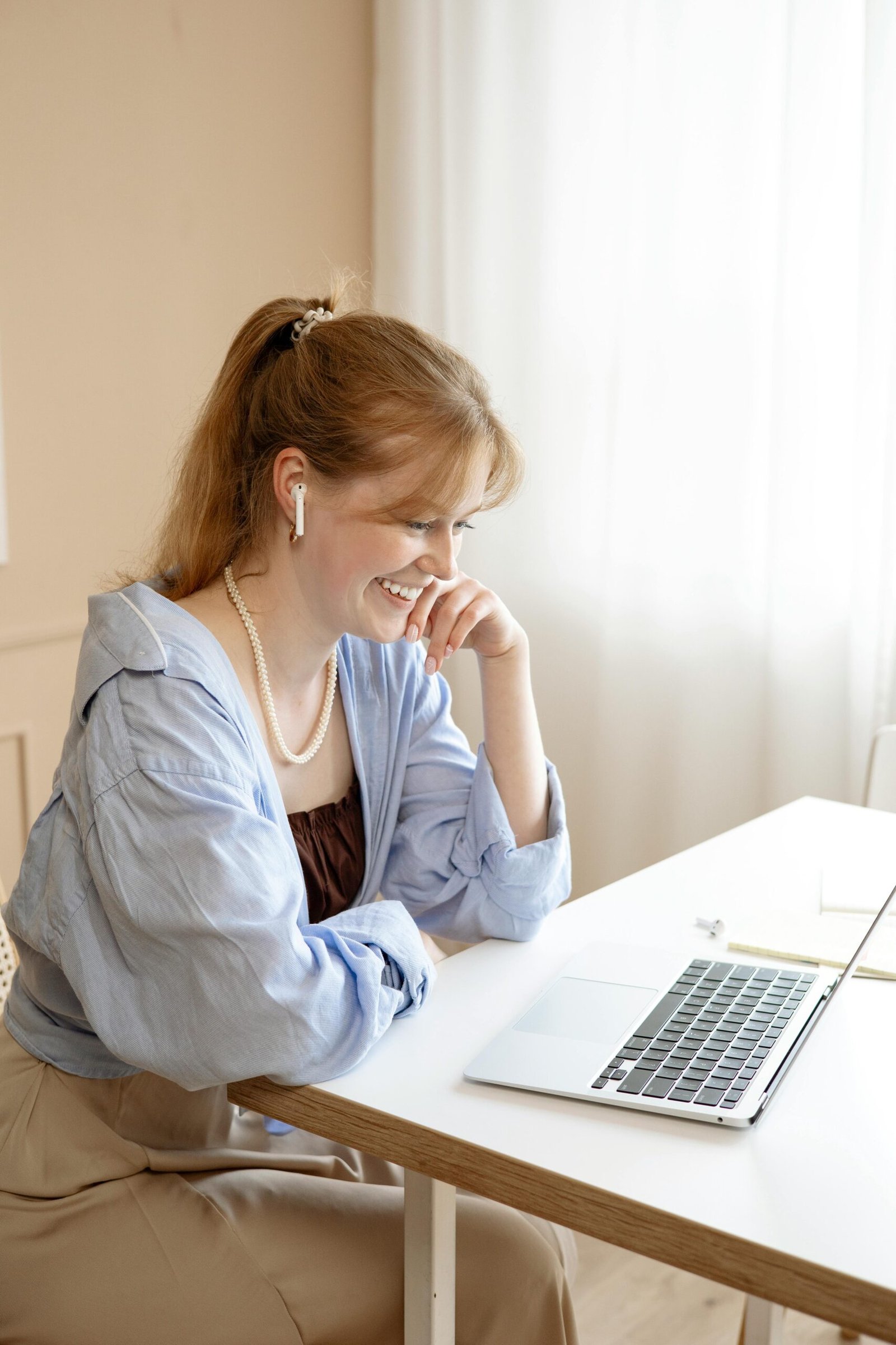 wireless earbuds for iPhone users